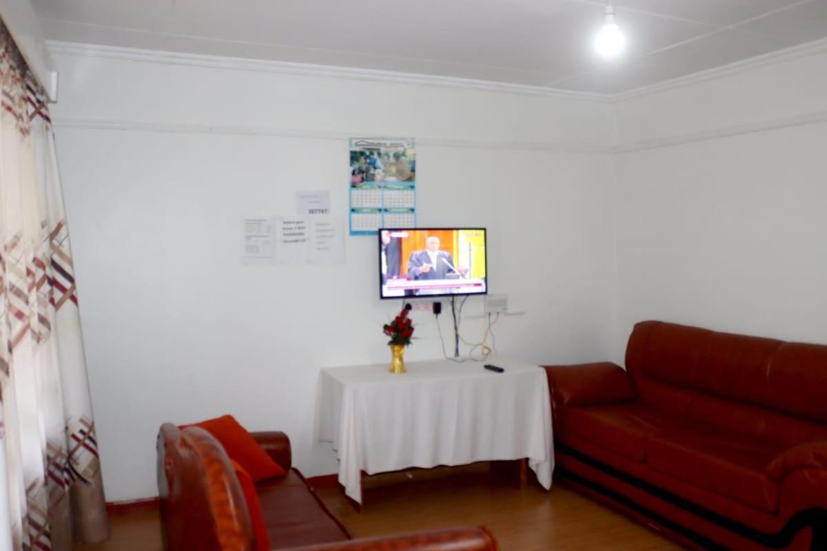 אלדורט Salient Guest House מראה חיצוני תמונה