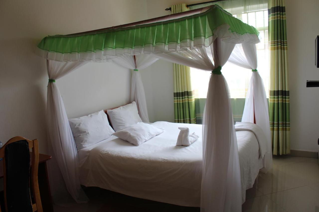 אלדורט Salient Guest House מראה חיצוני תמונה